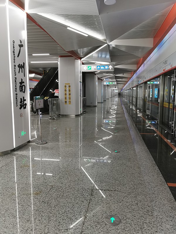 智能消防應(yīng)急照明系統(tǒng)的亮度調(diào)節(jié)機(jī)制是怎樣的？