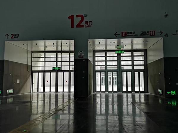 哪些建筑物必須安裝應(yīng)急照明疏散指示系統(tǒng)？