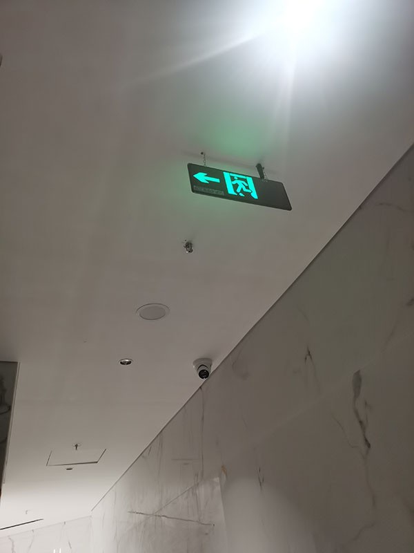 兒童樂園的應(yīng)急疏散系統(tǒng)應(yīng)具備哪些特色？