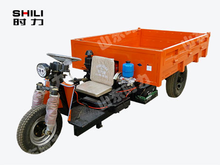 低矮型柴油三輪車