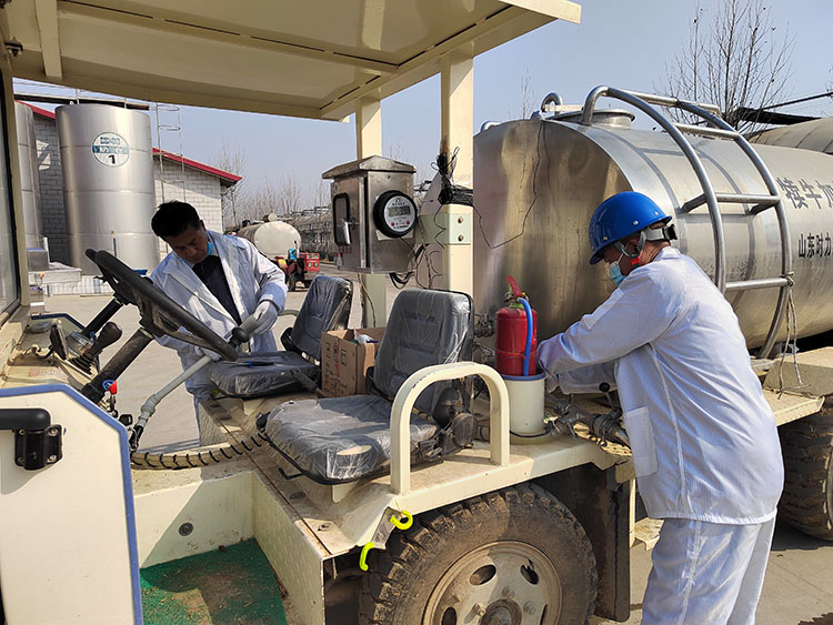 創(chuàng)新引領(lǐng)，打造現(xiàn)代化智慧牧場