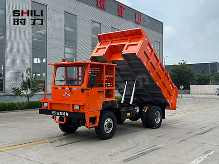  12噸井下運(yùn)輸車(四驅(qū)帶簡易駕駛室)